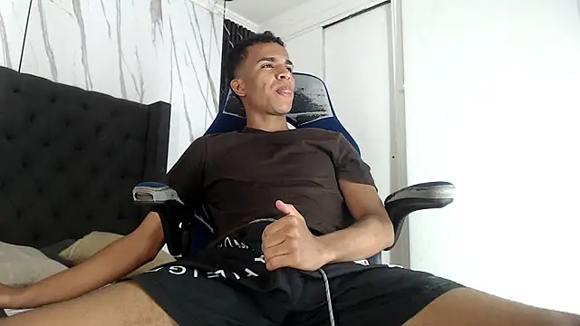 aston xvera online show from October 2025 04:14:01 AM