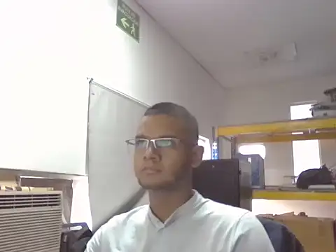 Snapshot of jayden_cooper1 chatting on November 2025 08:20:02 PM jayden cooper1 online show from November 2025 08:20:02 PM