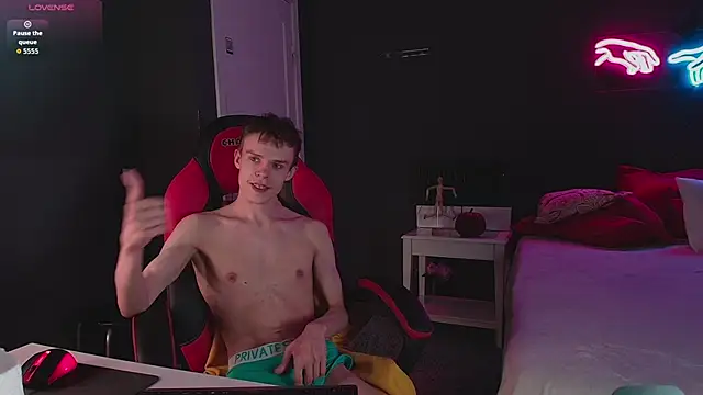 Brad Myles online show from October 2025 02:38:01 PM