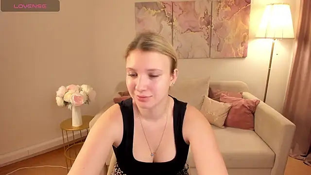 MilinaMorris online show from April 2026 09:49:01 PM