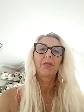  sexyBLONDE46  online show from June 2026 10:57:02 AM