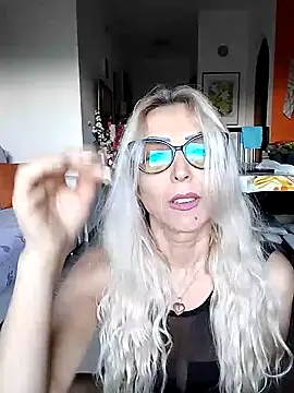  sexyBLONDE46  online show from February 2026 11:31:02 AM