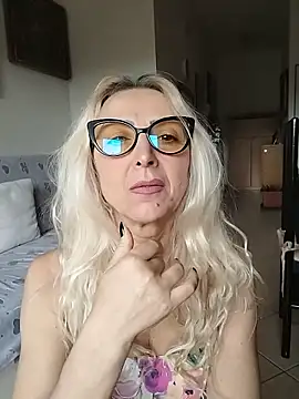  sexyBLONDE46  online show from February 2026 11:21:02 AM