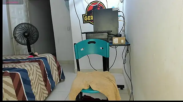 lunna noir online show from September 2025 07:20:01 PM