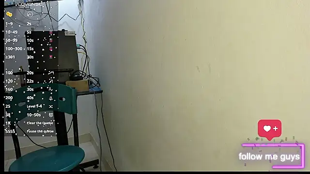 lunna noir online show from January 2026 08:34:01 PM