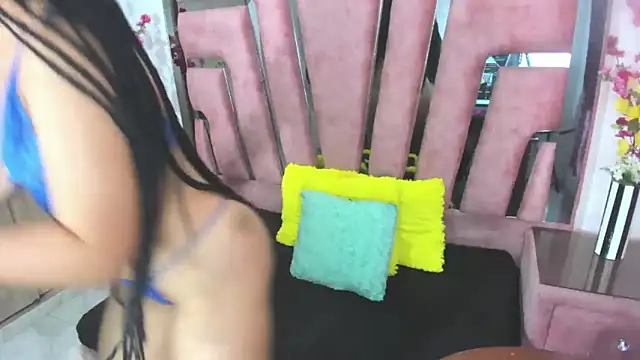 MaraKarly online show from December 2025 09:29:01 PM