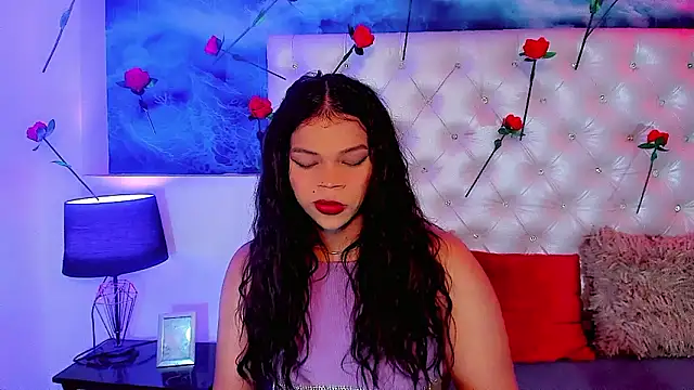 Valeria Swett  online show from February 2026 08:22:02 PM