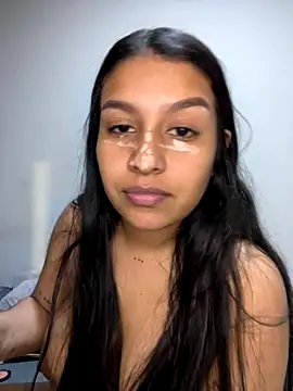  Chloe Smith online show from October 2025 12:56:02 AM