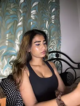 STRIP GLOW online show from February 2026 07:35:02 PM