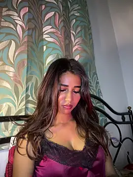 STRIP GLOW online show from April 2026 10:27:02 PM