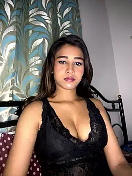 STRIP GLOW online show from January 2026 11:21:02 PM