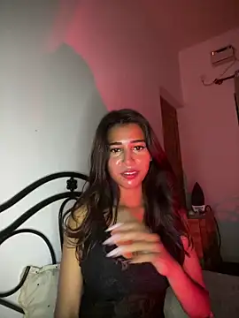 Snapshot of STRIP_GLOW chatting on May 2026 12:03:02 AM STRIP GLOW online show from May 2026 12:03:02 AM