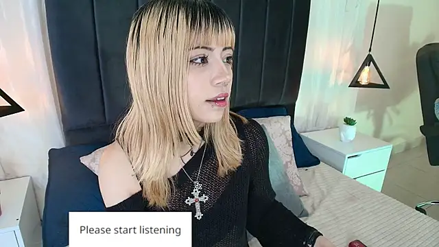 IvyBelle  online show from October 2025 11:44:01 AM