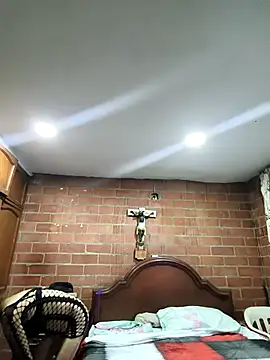 MaryLunne online show from March 2026 11:18:01 AM