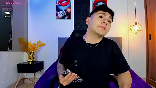 Nicolas James Sc online show from October 2025 02:05:02 PM