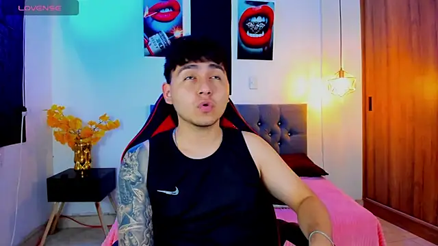 Nicolas James Sc online show from February 2026 02:02:01 PM