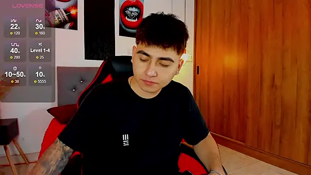 Nicolas James Sc online show from January 2026 01:06:02 PM