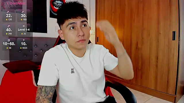 Nicolas James Sc online show from January 2026 02:02:02 PM