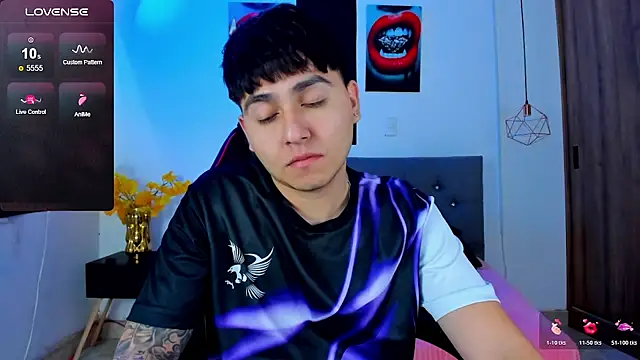 Nicolas James Sc online show from February 2026 01:00:01 PM