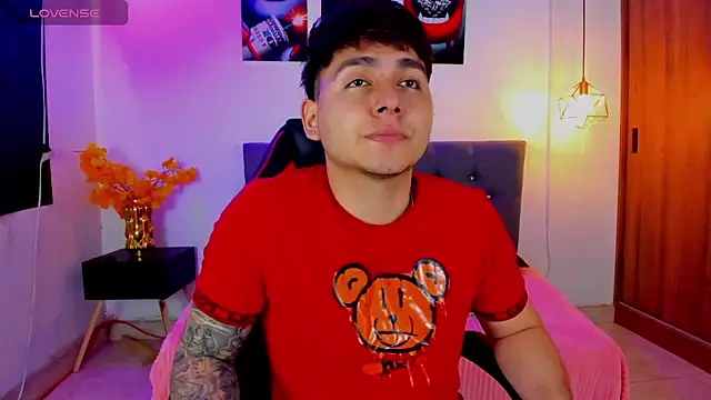 Nicolas James Sc online show from February 2026 02:59:02 PM