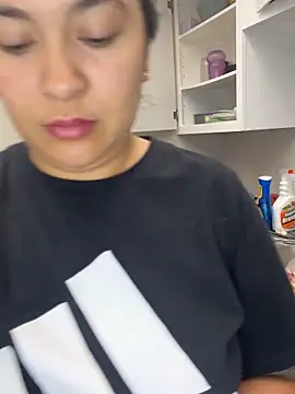 latina curvy22 online show from September 2025 09:43:02 PM