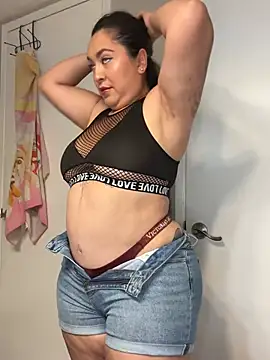 latina curvy22 online show from May 2026 07:38:01 PM
