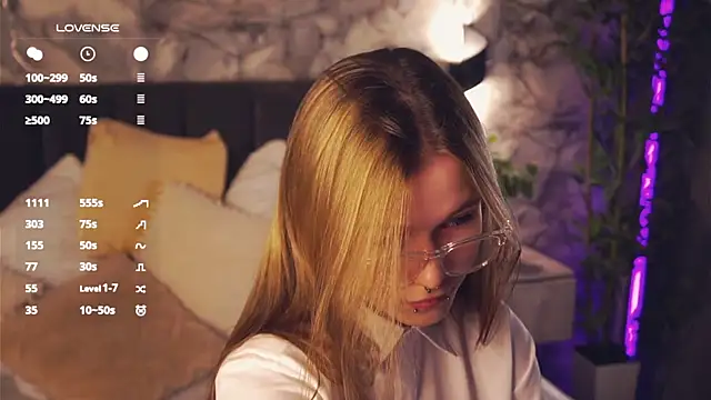 LynHillaire online show from April 2026 12:42:02 PM