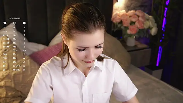 LynHillaire online show from May 2026 02:53:02 PM