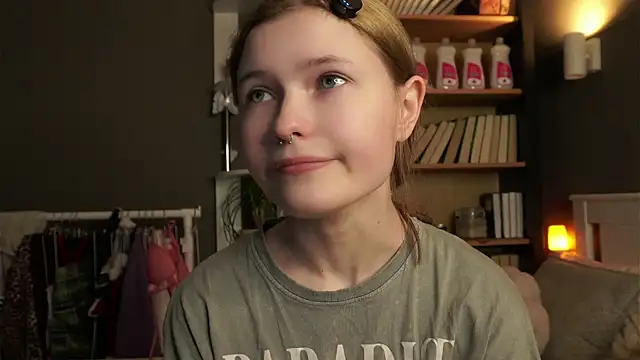 LynHillaire online show from February 2026 11:08:02 AM