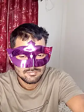 new coupleee online show from November 2025 03:43:01 AM