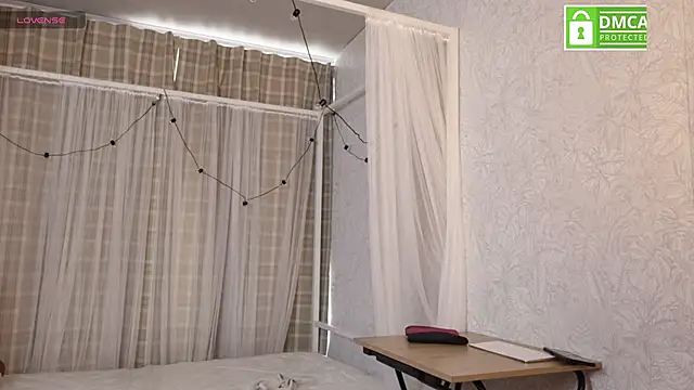 Mystic blue online show from November 2025 01:04:02 PM