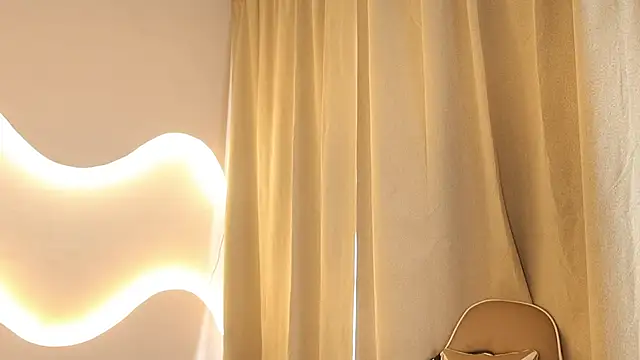 Mystic blue online show from October 2025 01:01:02 PM