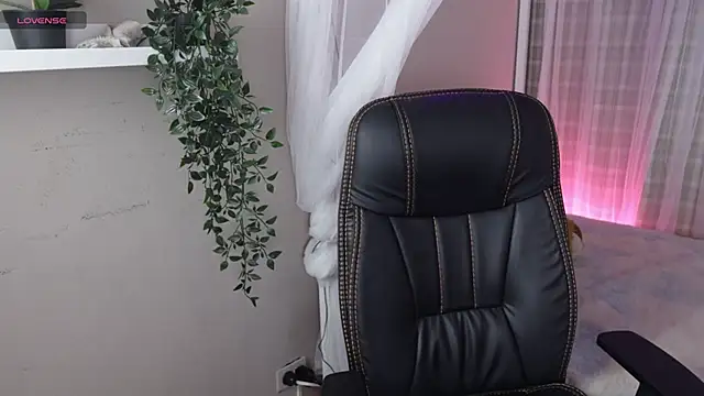 Mystic blue online show from November 2025 12:50:02 PM