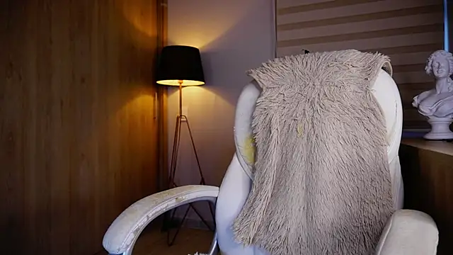 Erick Thompsonx online show from September 2025 08:27:01 PM