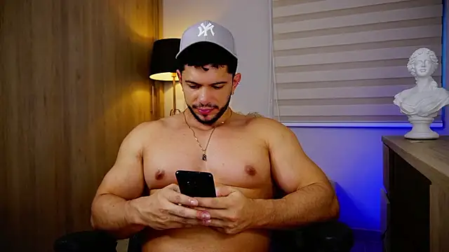 Erick Thompsonx online show from March 2026 10:32:01 PM