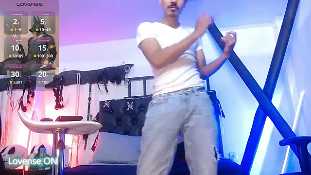 Snapshot of subarashi_ishi69 chatting on November 2025 07:06:01 PM subarashi ishi69 online show from November 2025 07:06:01 PM