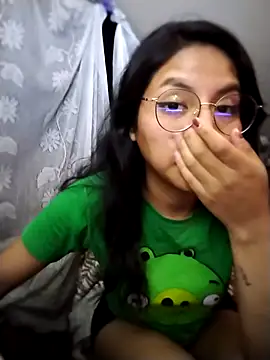 Regina Shine online show from March 2026 03:17:01 AM