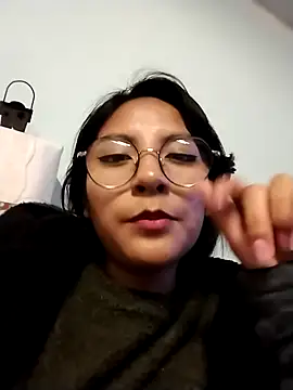 Regina Shine online show from January 2026 02:16:02 AM