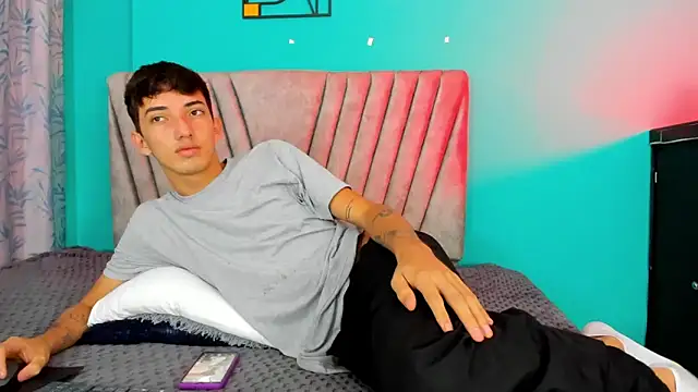 Maikol Ortiz online show from March 2026 12:23:02 PM