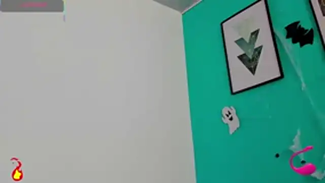 Snapshot of Maikol_Ortiz chatting on November 2025 12:53:01 PM Maikol Ortiz online show from November 2025 12:53:01 PM