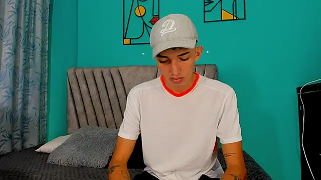 Maikol Ortiz online show from April 2026 12:44:01 PM