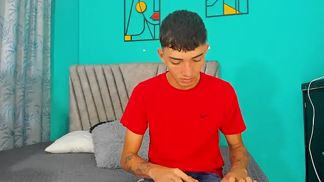 Maikol Ortiz online show from April 2026 12:19:02 PM