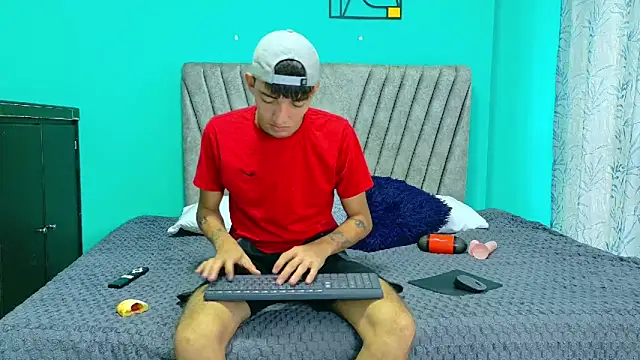 Maikol Ortiz online show from January 2026 02:32:01 PM