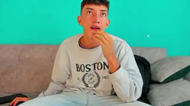 Maikol Ortiz online show from April 2026 12:32:02 PM