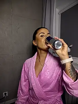 BabyFaceMia online show from November 2025 05:13:02 PM