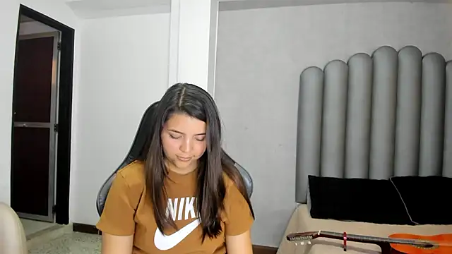 Charlotte-Star online show from January 2026 08:48:01 PM