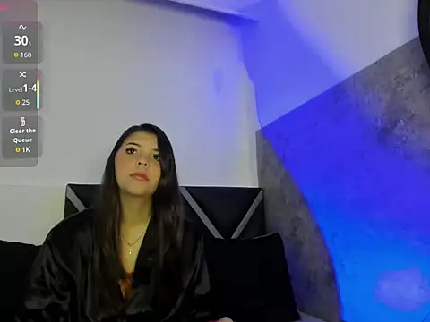 Charlotte-Star online show from November 2025 01:23:01 PM