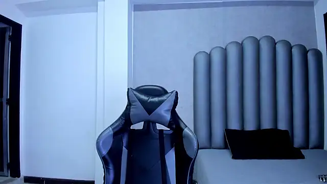 Charlotte-Star online show from January 2026 08:45:01 PM