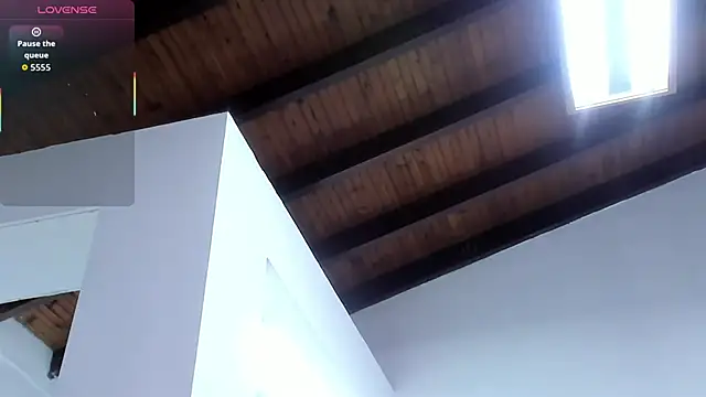 Charlotte-Star online show from November 2025 07:50:01 PM