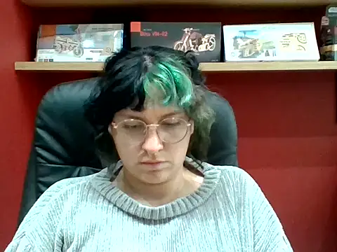 Froggyinthebox online show from May 2026 06:09:01 PM